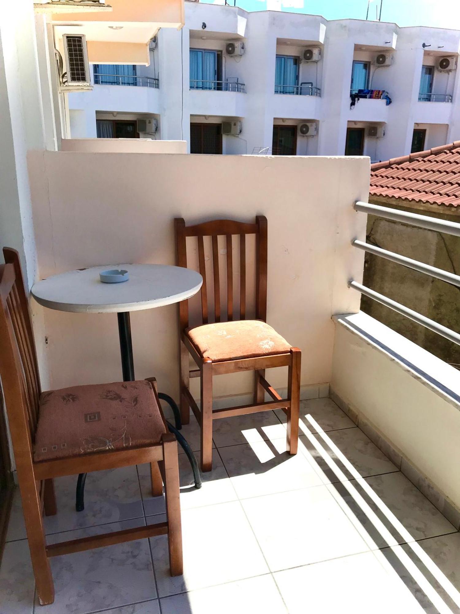 City Center Sarandë 部屋 写真